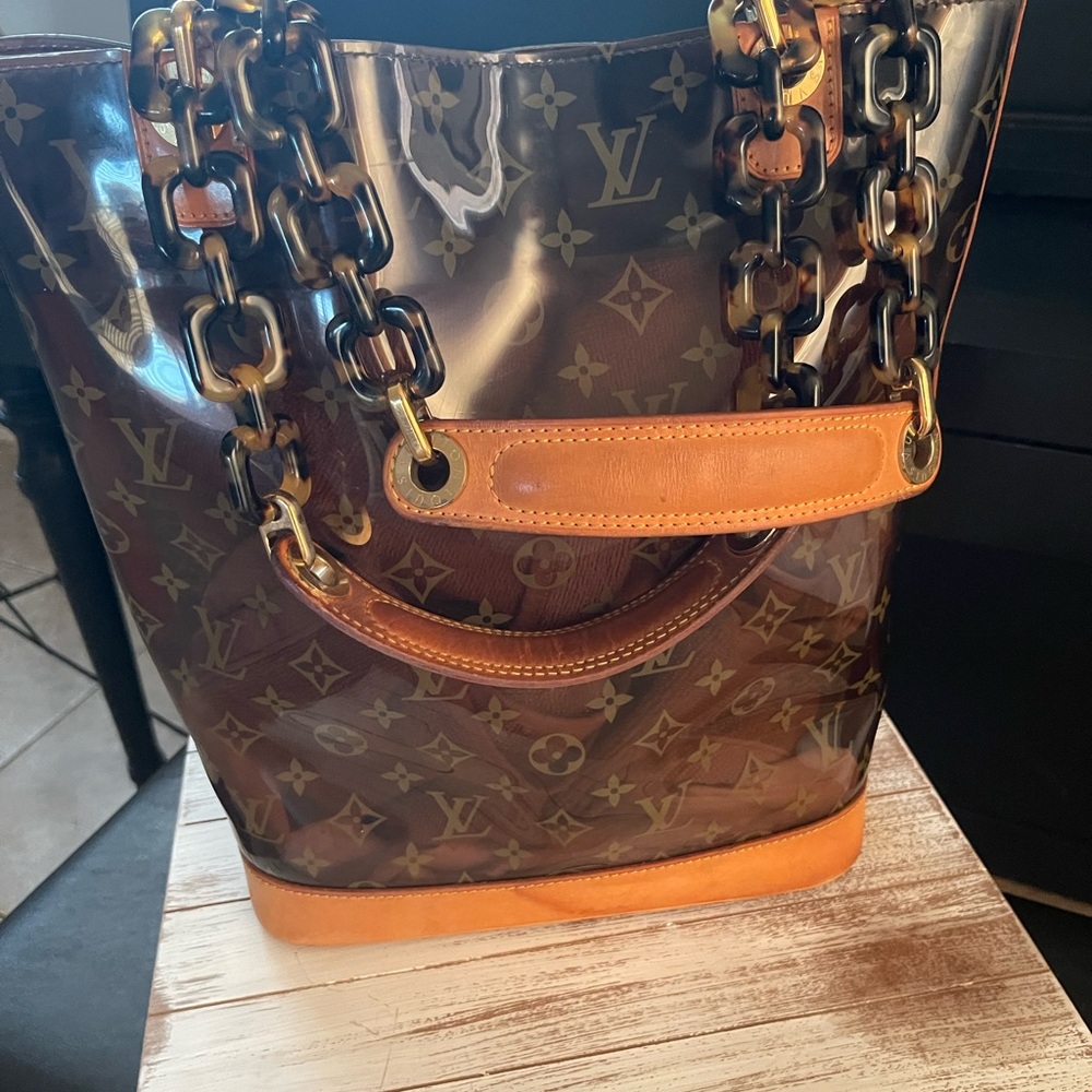 Louis Vuitton Cabas Sac Ambre’ MM